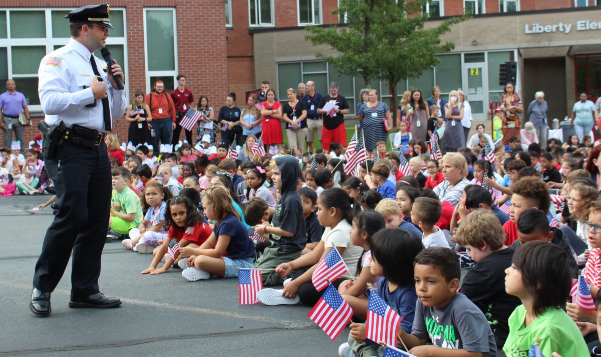 Liberty teacher, police chief to be honored by SCSBA